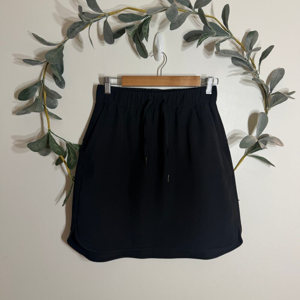 Lululemon On the Fly Skirt